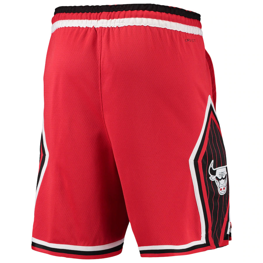 Chicago Bulls Nike 2021/22 City Edition Swingman Shorts - Red/Black