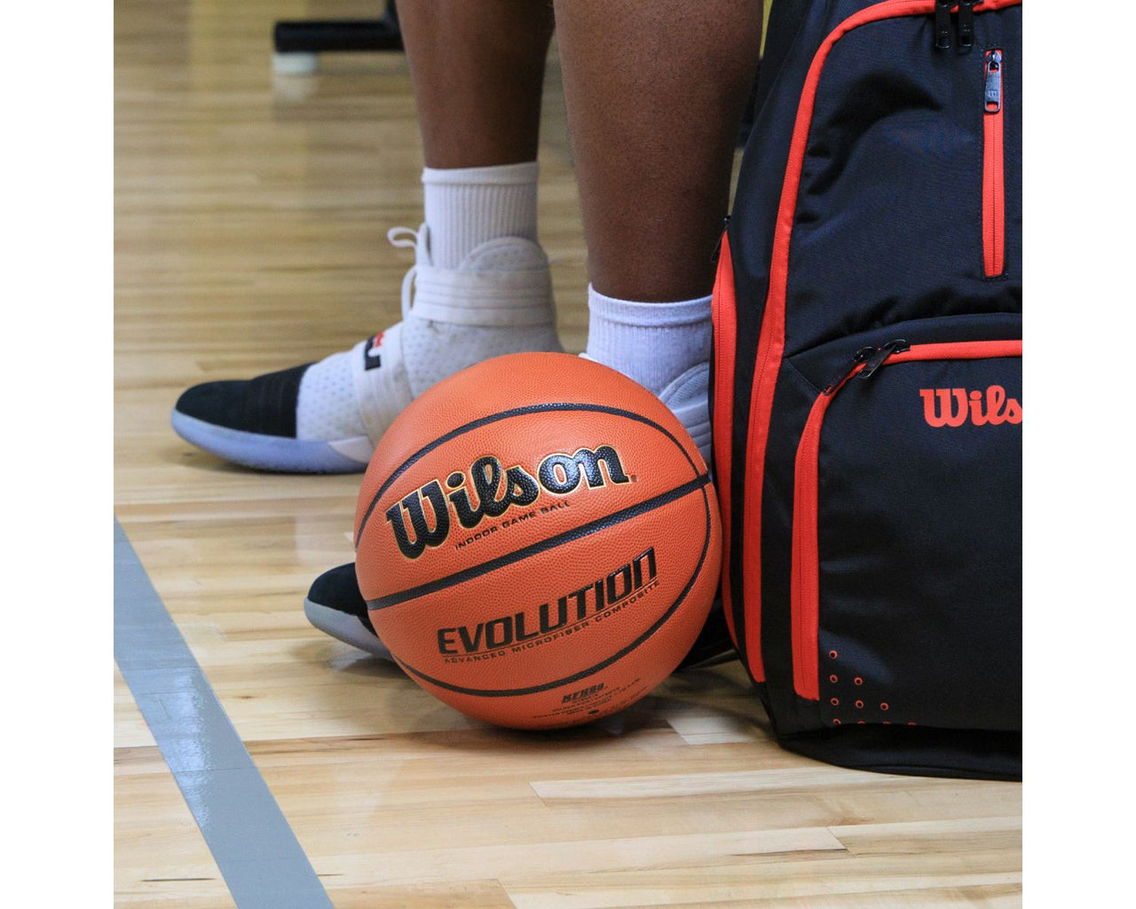 Wilson Official Evolution Basketball